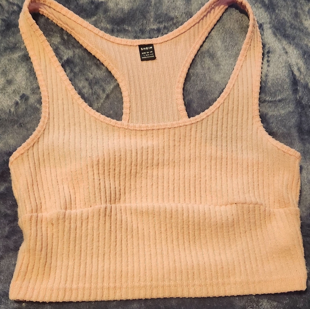 Light pink razor back crop top